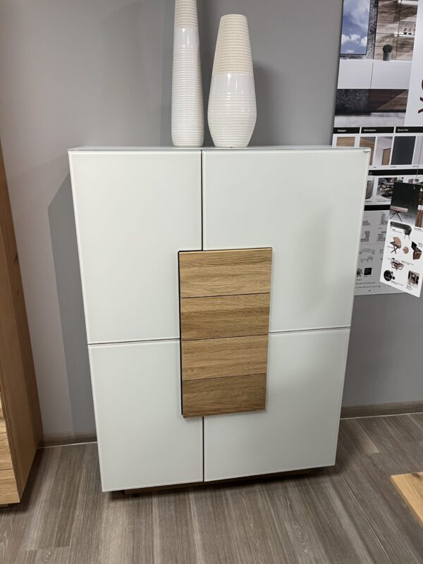 Highboard